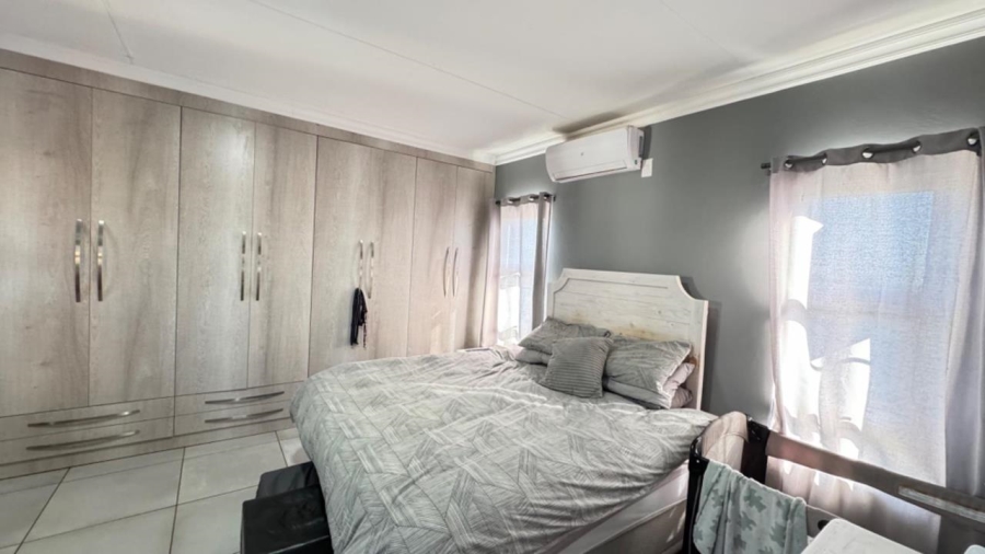 3 Bedroom Property for Sale in Camelot Northern Cape